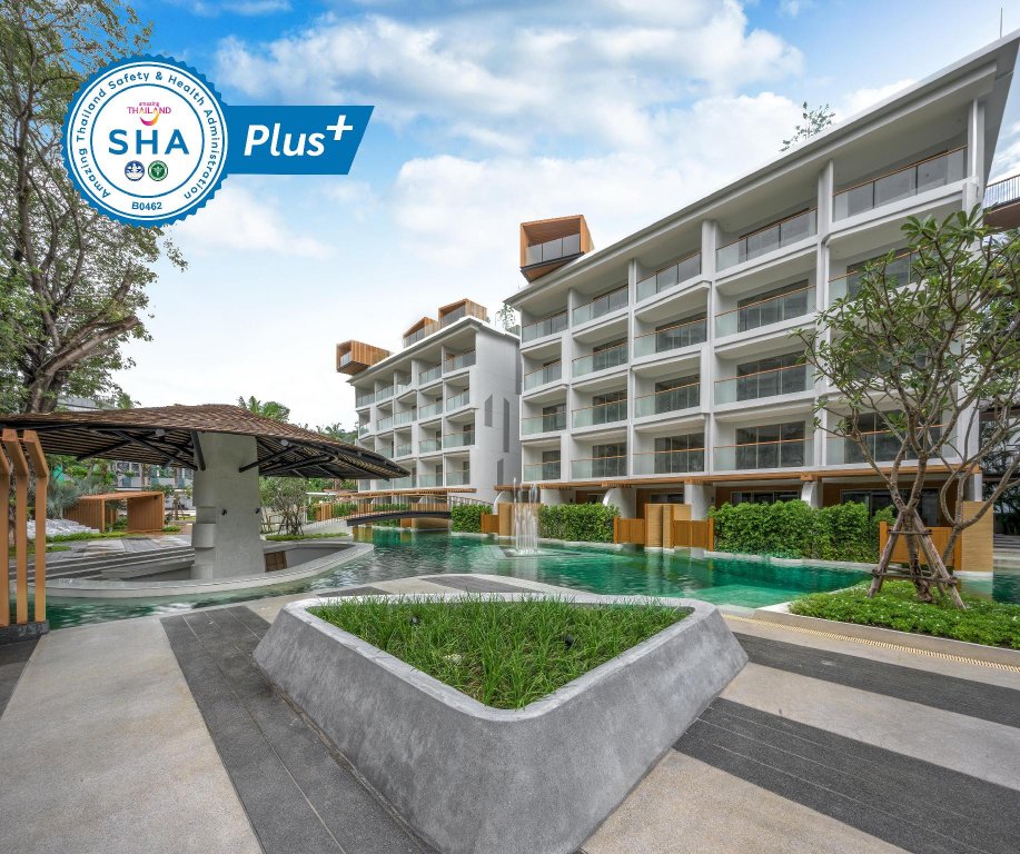 Фото Andaman Embrace Patong