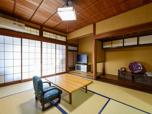 Гостиница Ryokan Asahikan в Йонаго