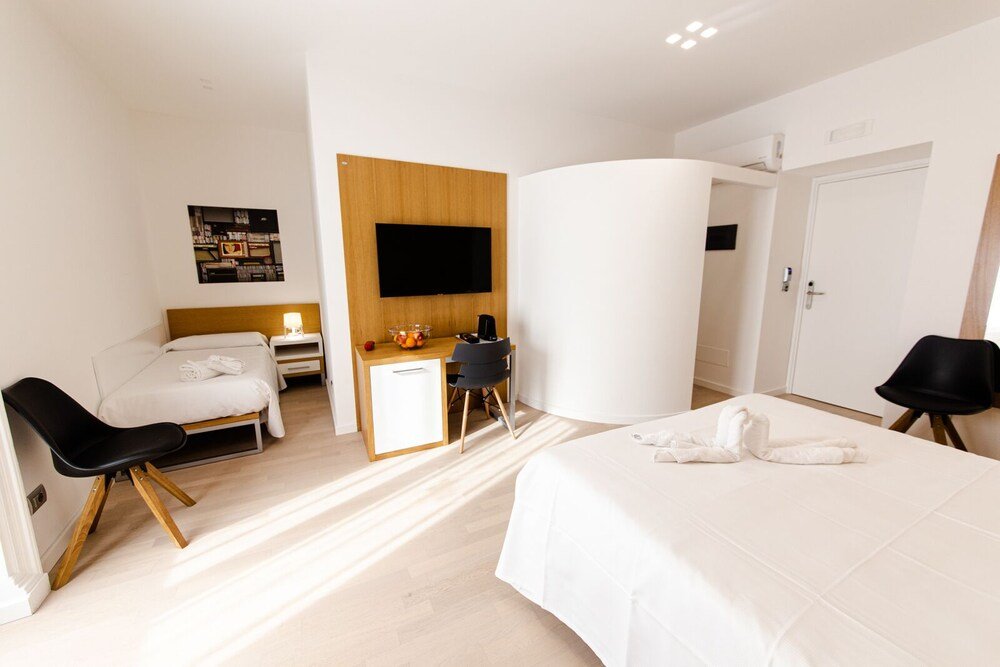 Фото The Uncle's House