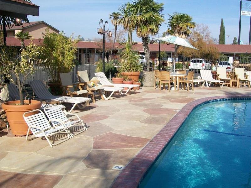 Фото Adelaide Inn