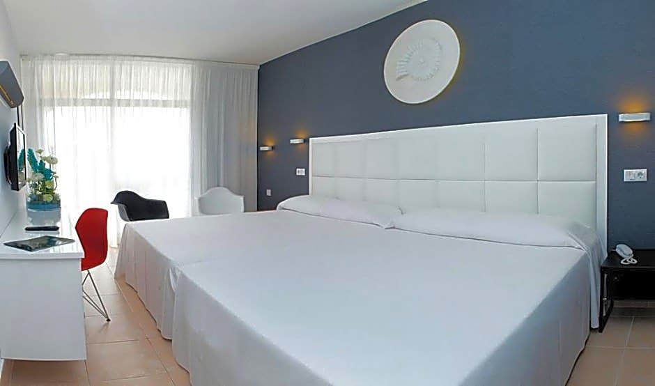 Фото Evenia Olympic Garden