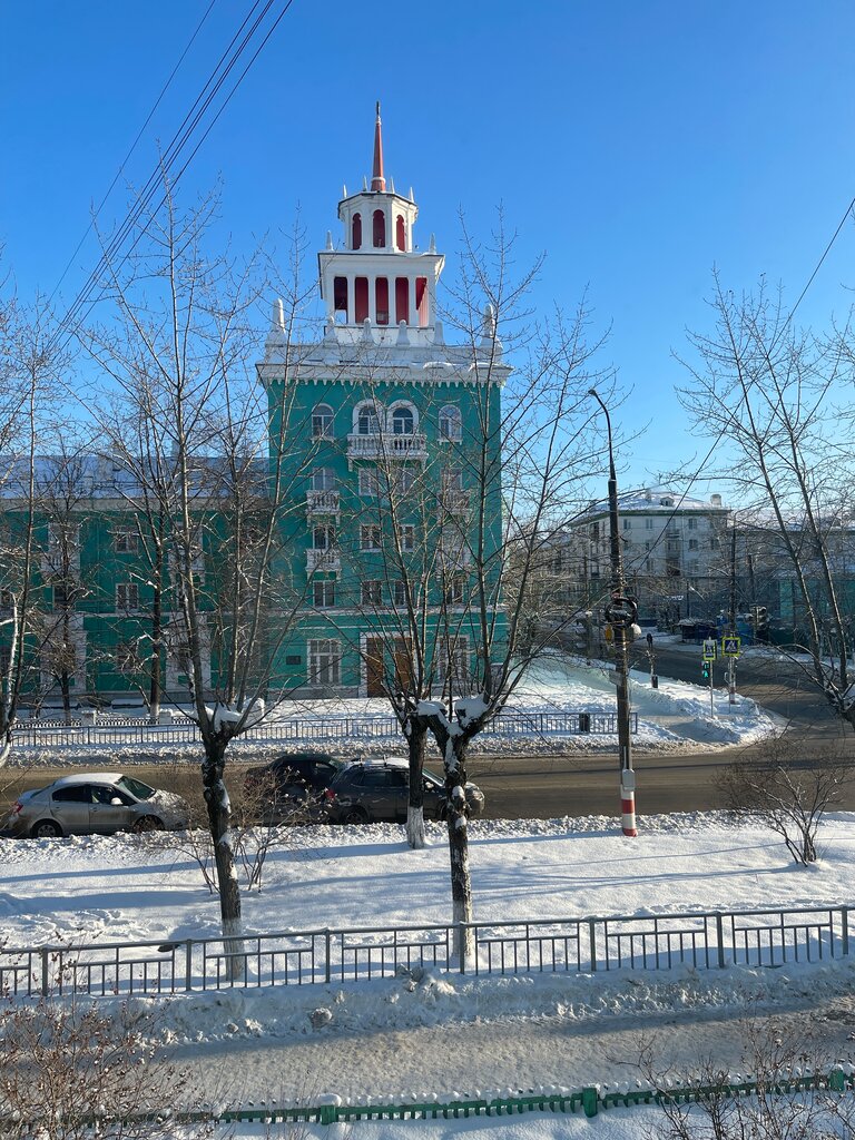 Достопримечательность Дом со шпилем, Дзержинск, фото