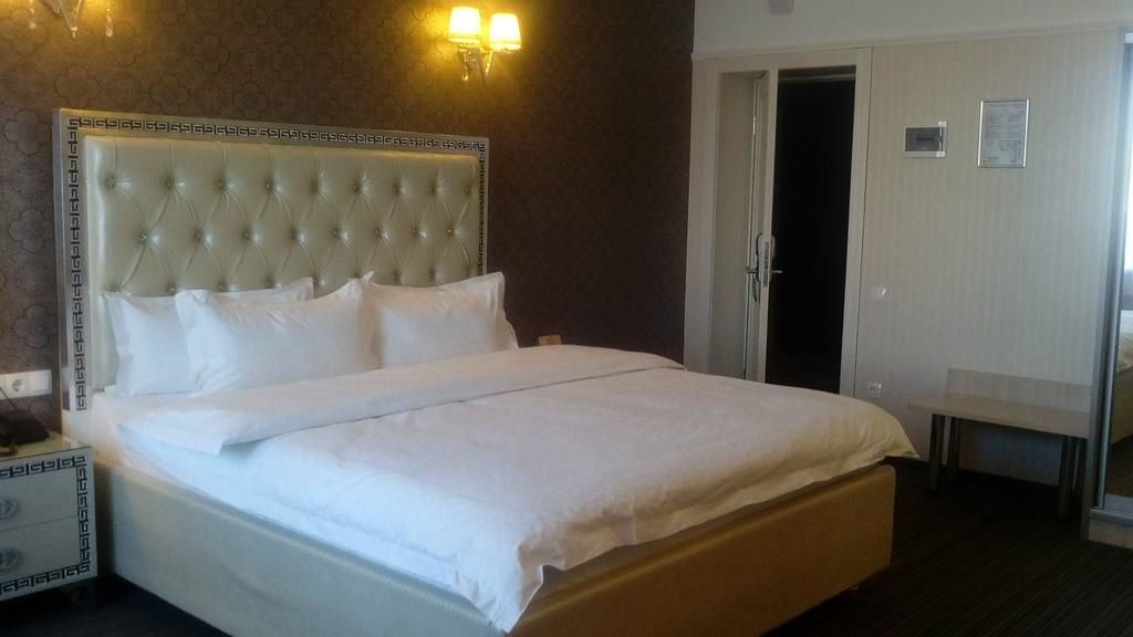 Фото Золотой дракон