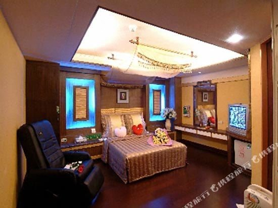 Фото Laurel Business Hotel