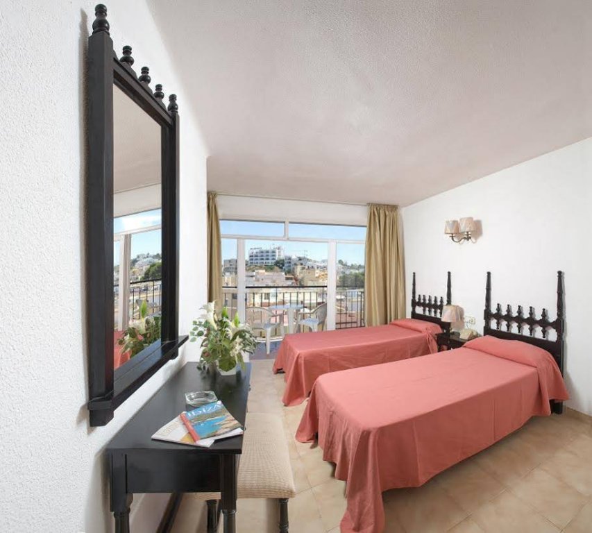 Фото Suncoast Ibiza Hotel - Adults Only -