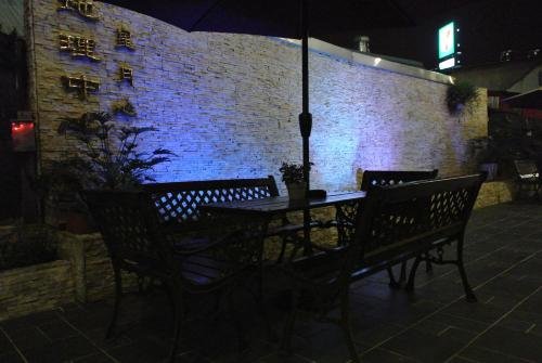 Фото Sun Moon Heart Hostel