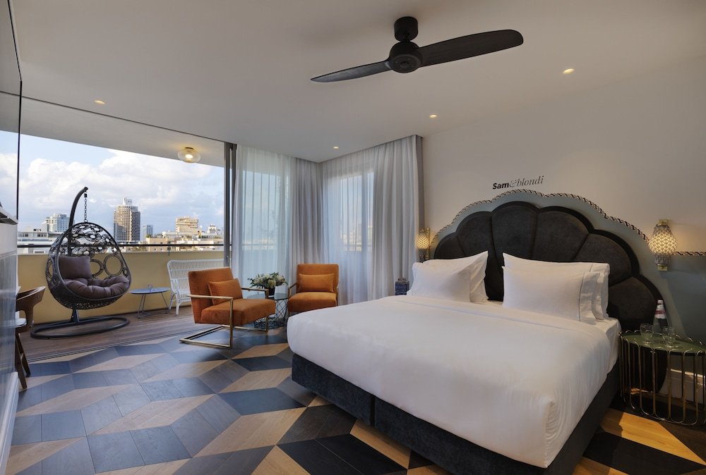 Фото Sam & Blondi