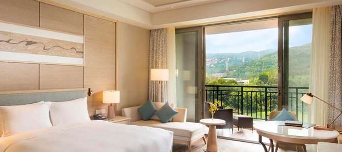 Фото Hilton Yuxi Fuxian Lake