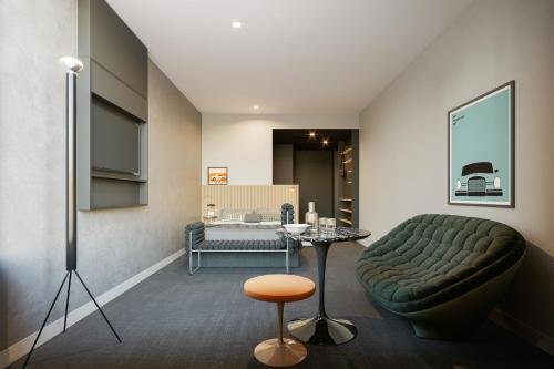 Фото Veriu Green Square