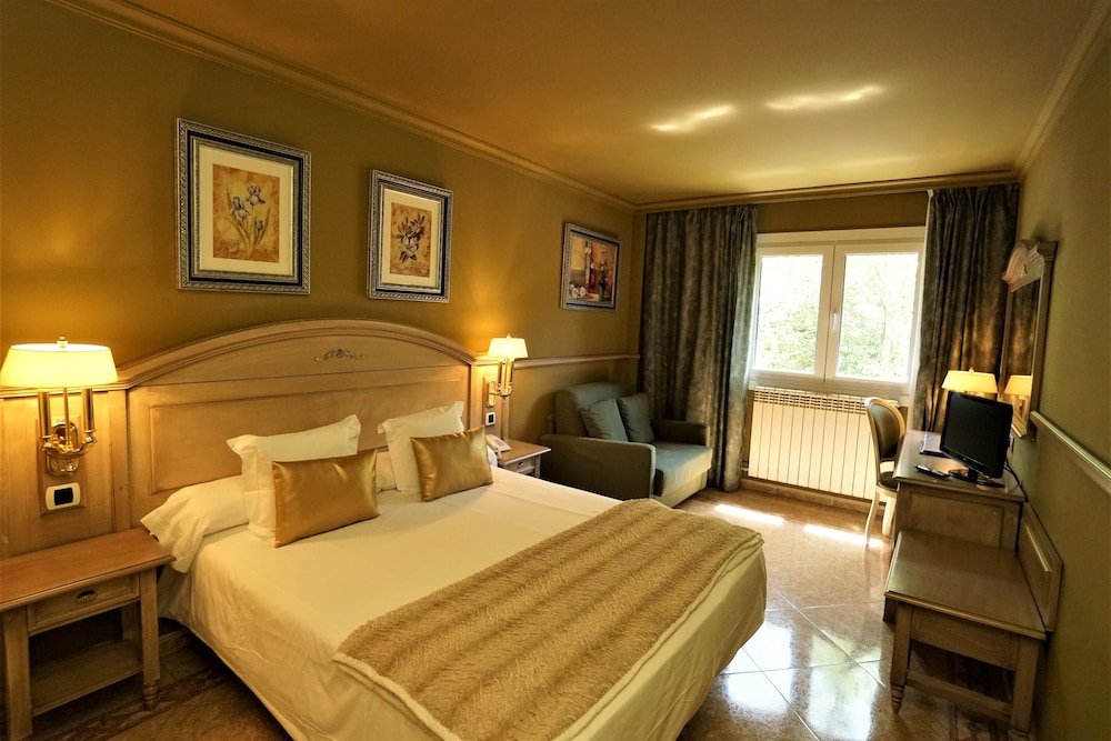 Фото Hotel & SPA Bringué