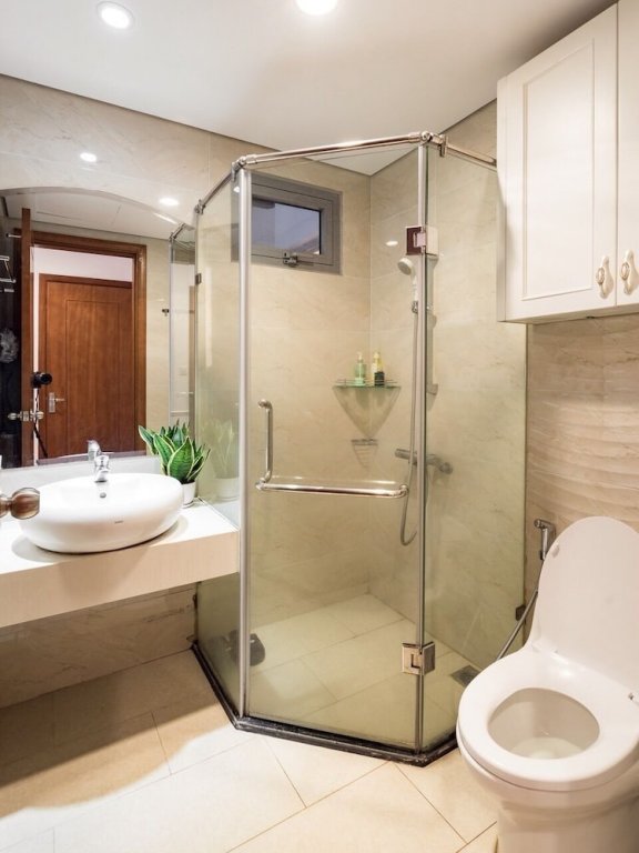 Фото Bayhomes D'Capitale Serviced Apartment