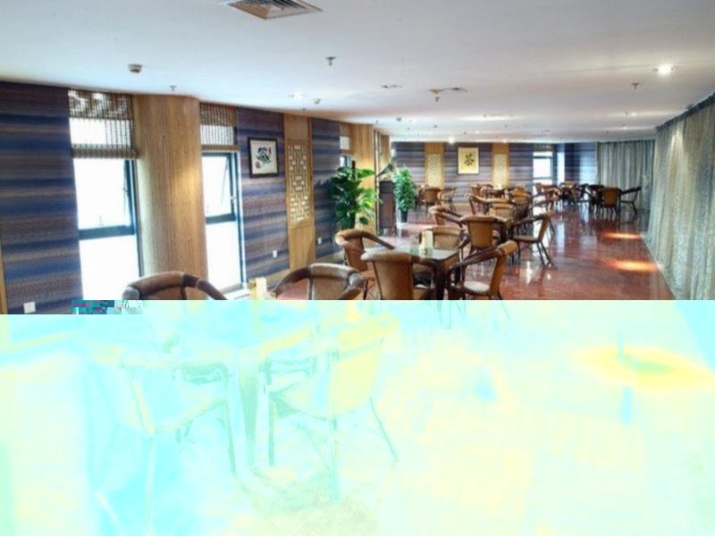 Фото Atour Hotel (Changshu Wanda Plaza Changjiang Road)