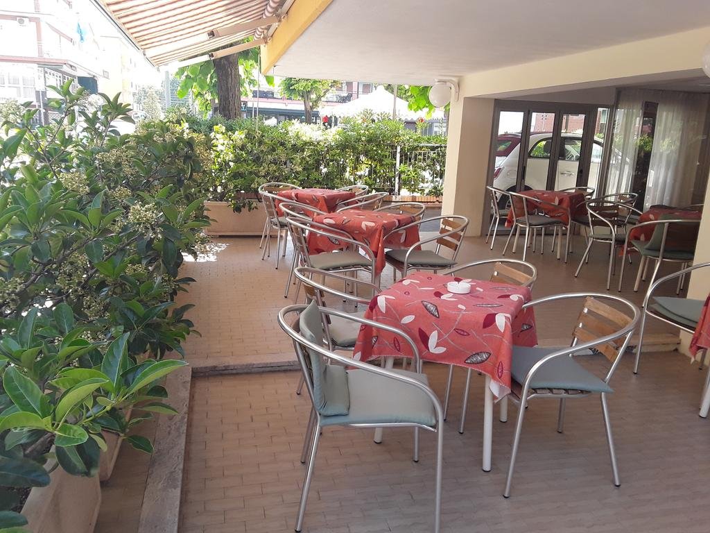 Фото Hotel Ischia