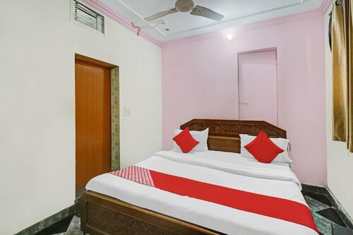 Гостиница Oyo 82131 Sahani Guest House в Дели