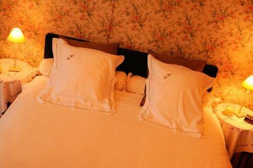 Гостиница Fine Fleur Bed & Breakfast
