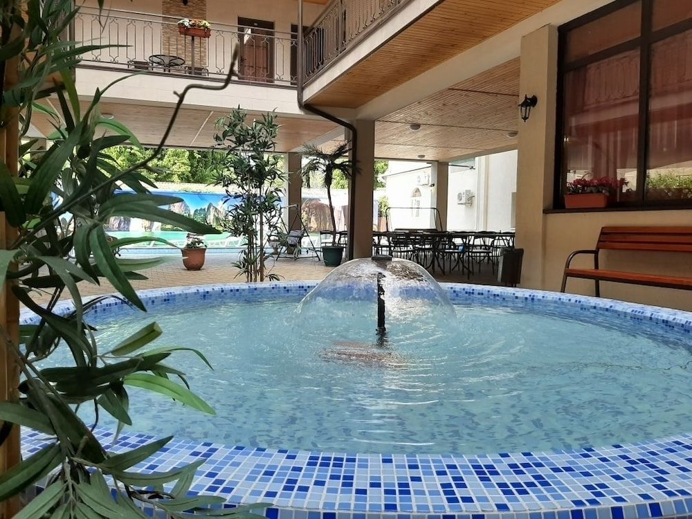 Фото Атриум