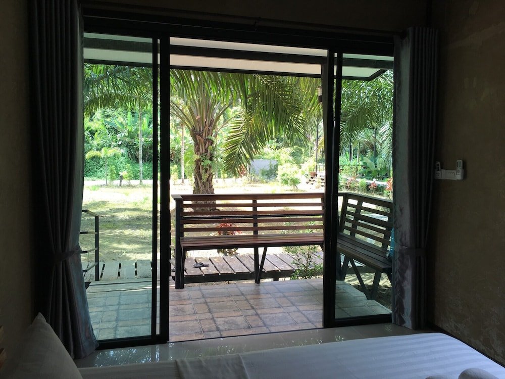 Фото Khao Sok Residence Resort