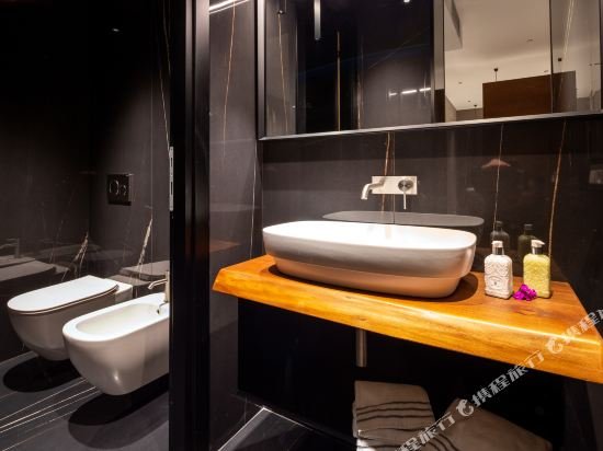 Фото The Corner Duomo Hotel