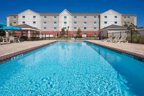 Гостиница Candlewood Suites Bluffton-Hilton Head