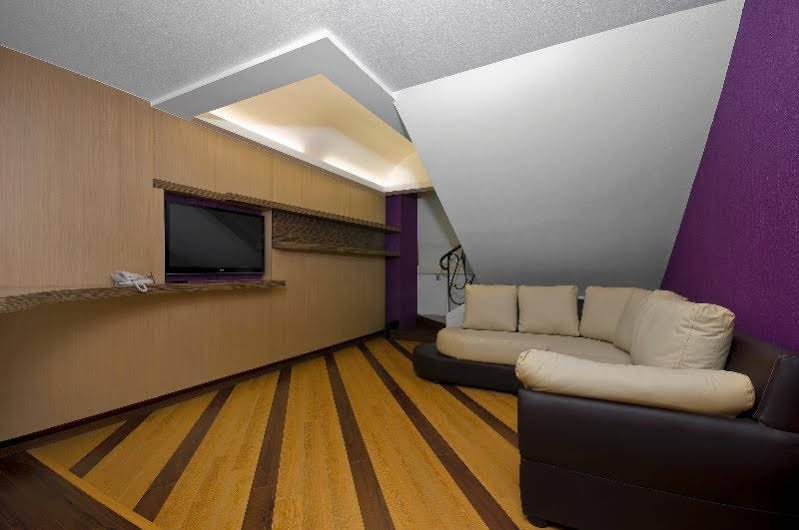 Фото Grand Prix-WeEnjoyHotels-Aeropuerto