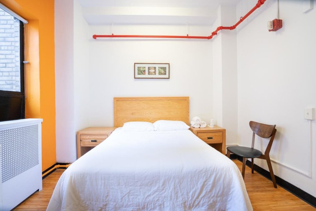 Фото Vanderbilt Ymca Hostel