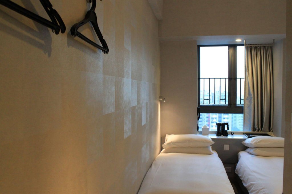 Фото Hotel Ease Mong Kok