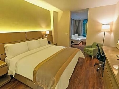 Гостиница Radisson Hotel Guayaquil в Гуаякиле