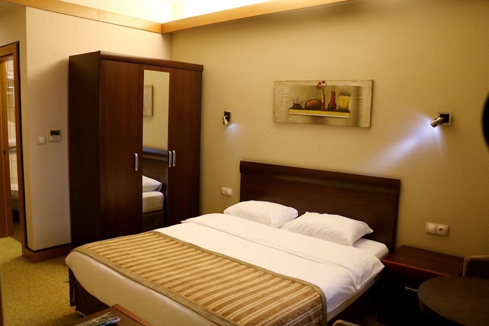 Фото Hotel Lazlakar