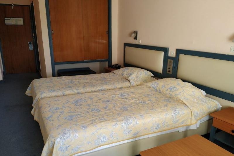 Фото Astron Hotel