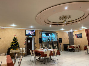 Фаворит (Dorogobuzh, ulitsa Chistyakova, 1А), cafe