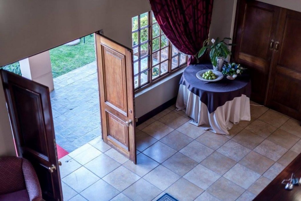 Фото Alveston Manor