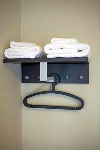 Фото Casa Loma Hotel