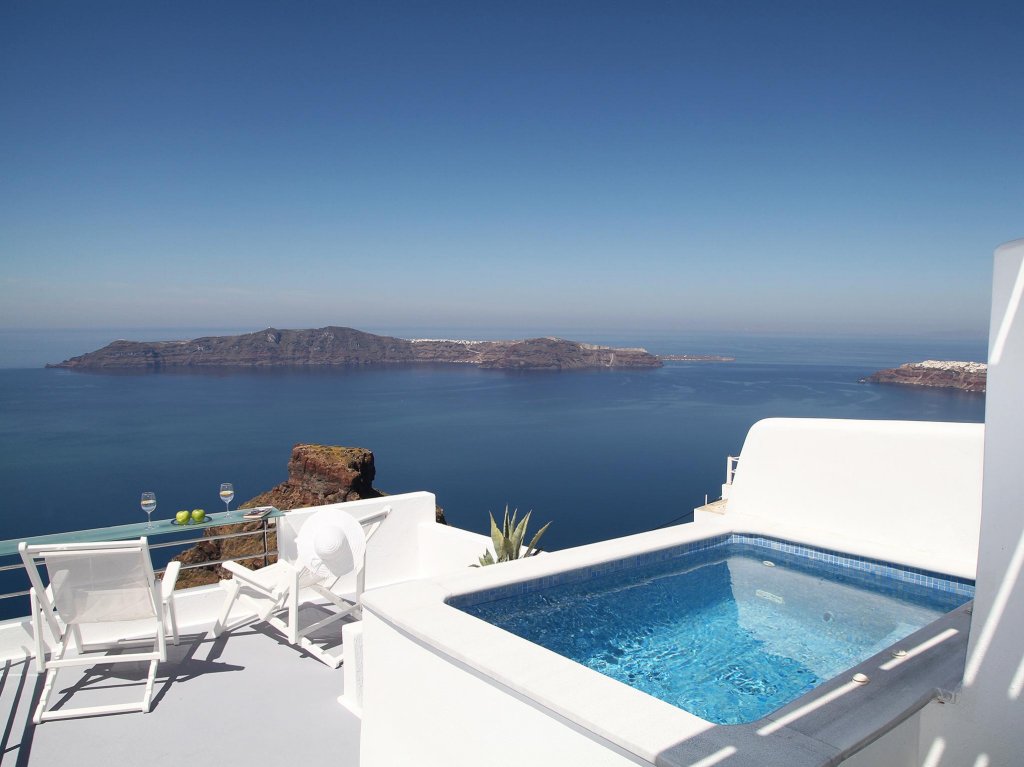 Фото WhiteDeck Hotel