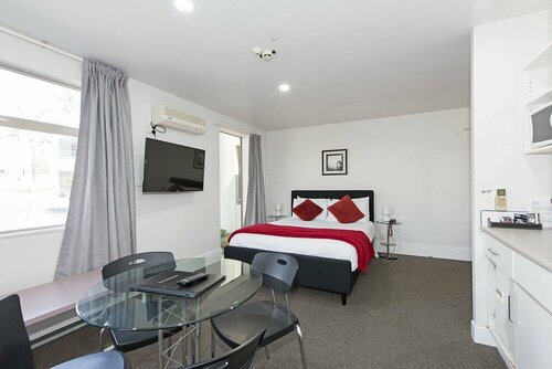 Гостиница Carnmore Hotel Takapuna в Окленде