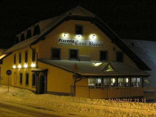 Гостиница Pension Black Baron в Мариборе