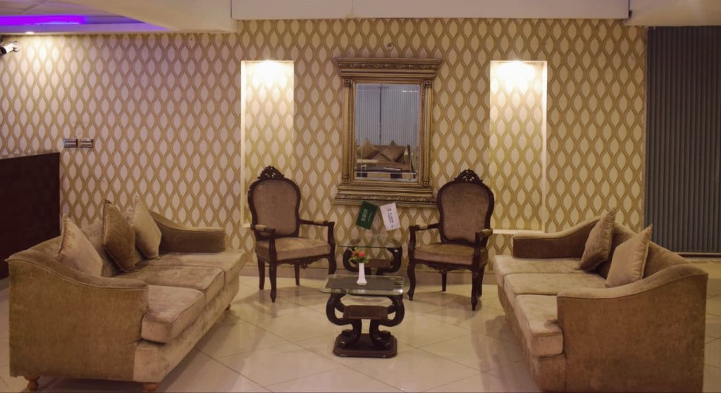 Фото Grand Millennium Hotel