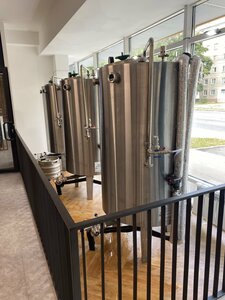 На волне (Yekaterinburg, Sulimova Street, 43), beer shop