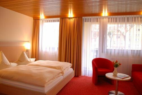 Гостиница Tauberhotel Kette в Вертхайме