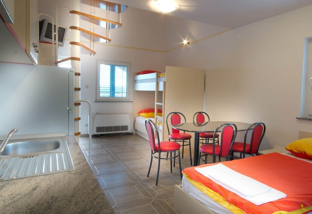 Фото Apartments Caska VI