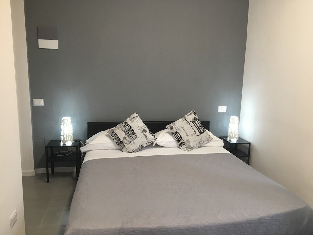 Фото Friendly Vatican House