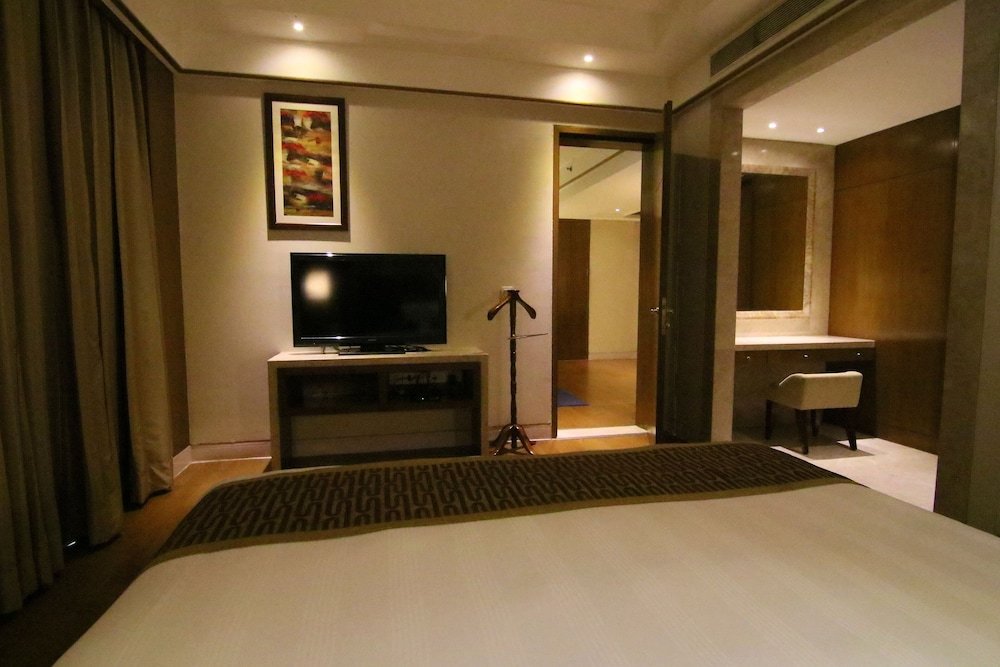 Фото Crowne Plaza New Delhi Okhla