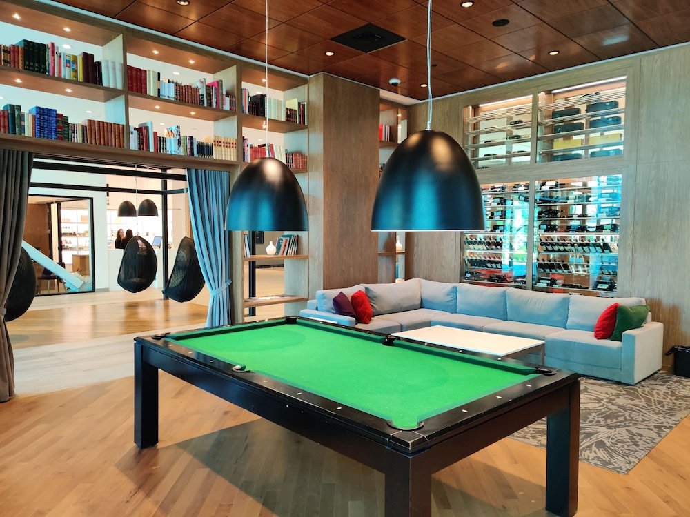 Фото Hotel Mortagne