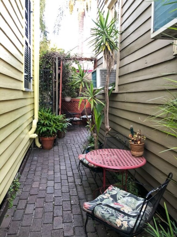 Фото Royal Barracks Guest House