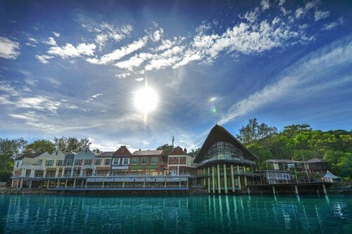 Гостиница Langkawi Yacht Club