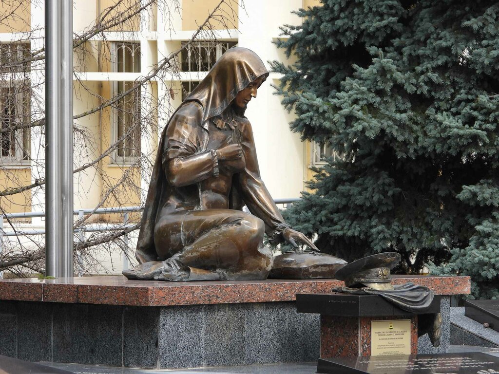 Monument, memorial Скорбящая мать, Novorossiysk, photo