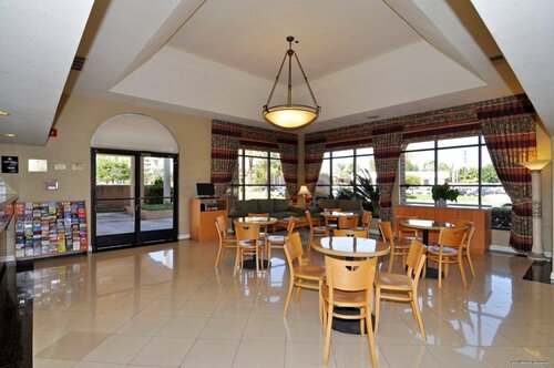Гостиница Best Western Norwalk Inn в Норуолке