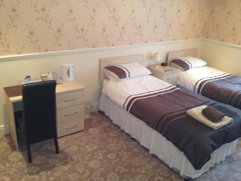 Фото The Hall Park Hotel