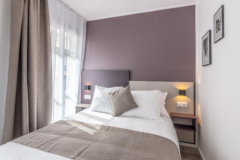 Фото The Alcove Hotel