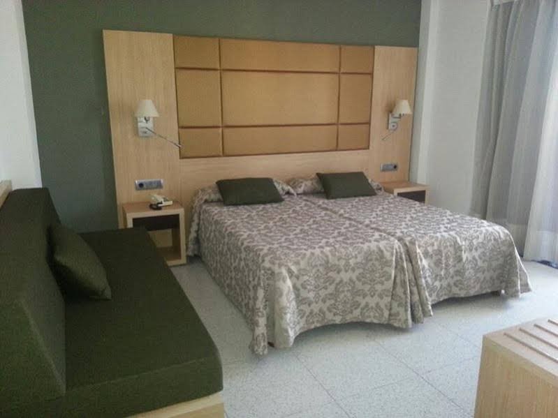 Фото Apartamentos Talayot
