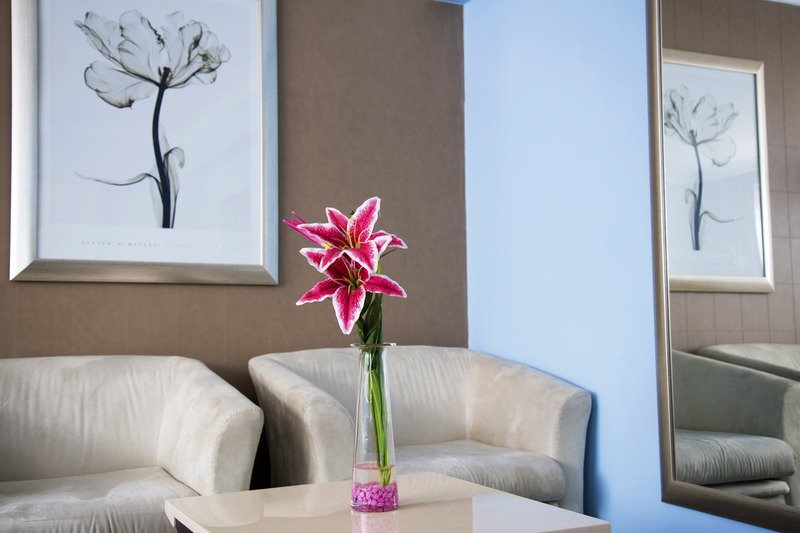 Фото The New London Carlton Hotel & Service Apartments